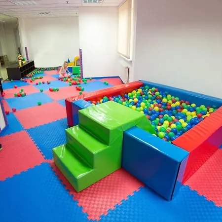 Lisova Pisnia Resort Truskavets