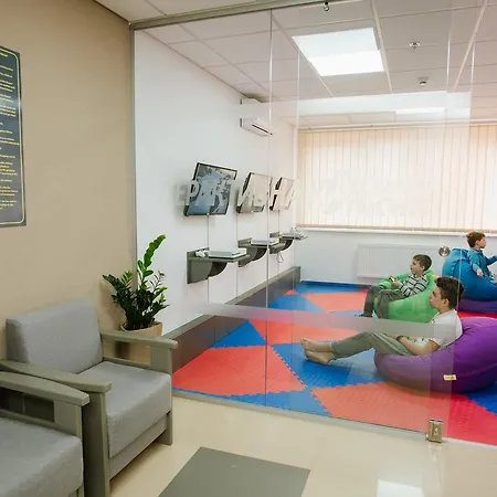 Lisova Pisnia אתר נופש 2*